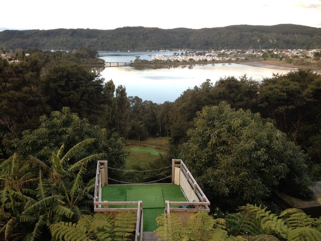 Whangamata Vistas B&B ภายนอก รูปภาพ