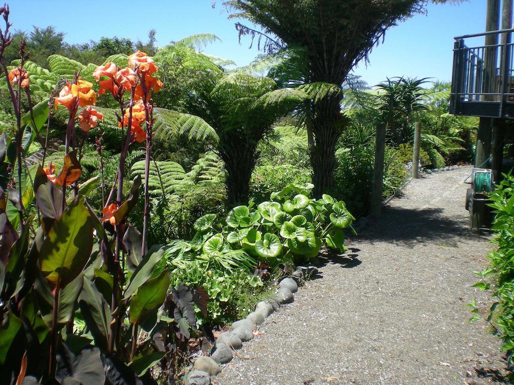 Whangamata Vistas B&B ภายนอก รูปภาพ