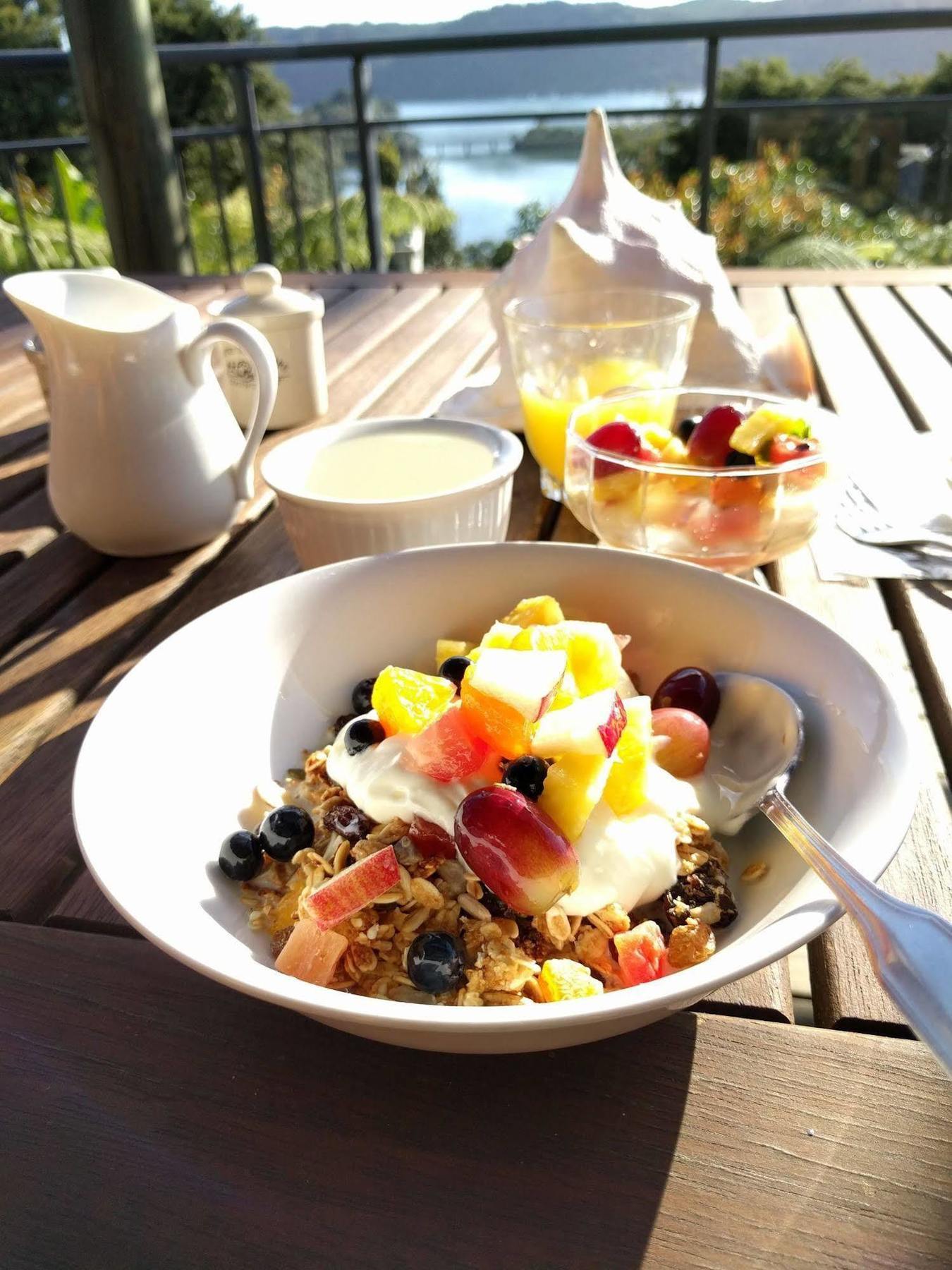 Whangamata Vistas B&B ภายนอก รูปภาพ