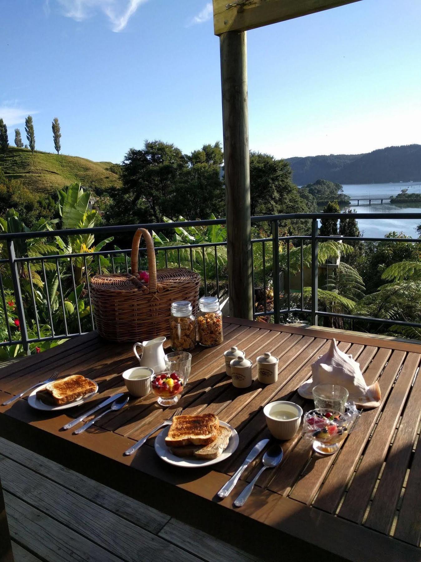 Whangamata Vistas B&B ภายนอก รูปภาพ