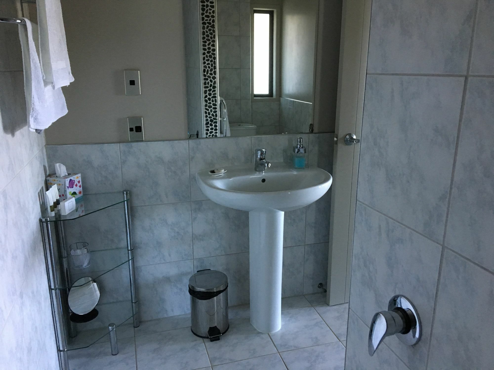 Whangamata Vistas B&B ภายนอก รูปภาพ